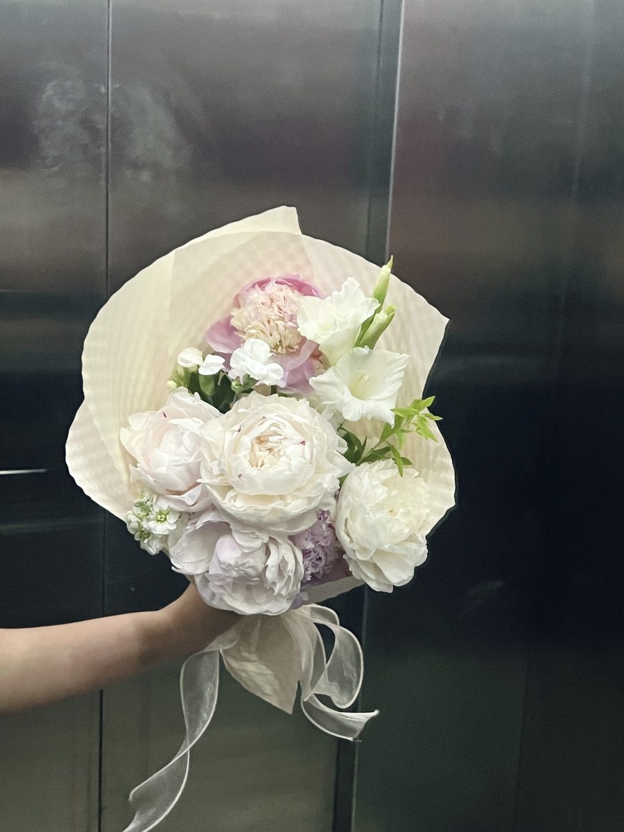 Floral arrangement No. 03