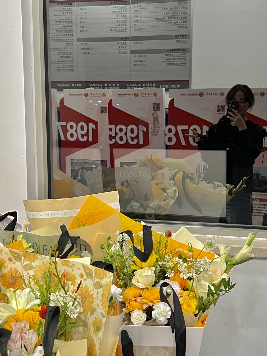 Floral arrangement No. 06