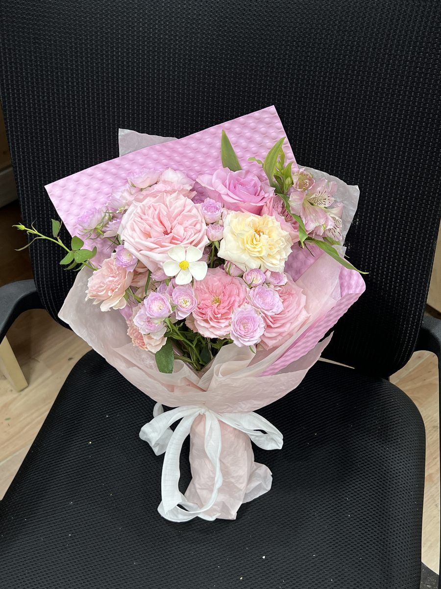 Floral arrangement No. 13