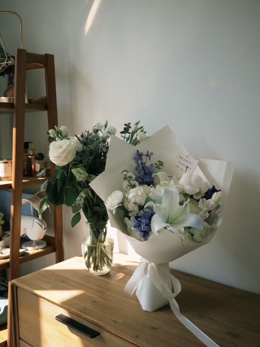 Floral arrangement No. 21